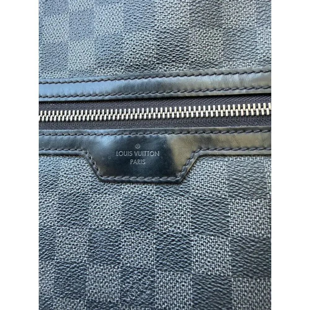 Louis Vuitton 100% authentic